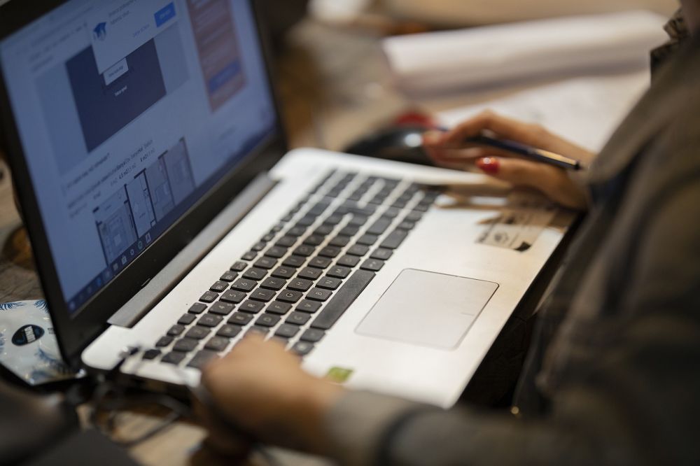 Digitale kurs på nett: Slik kan kunnskap selges og deles på nett